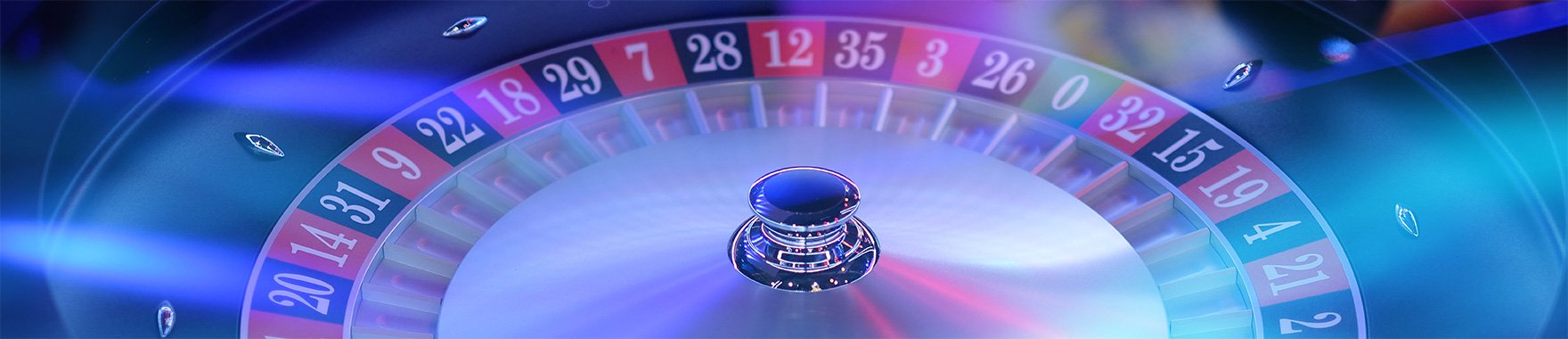 Filipino player accessing 77 Casino sports betting on a smartphone